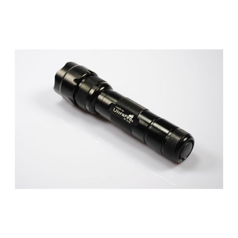 UltraFire WF-502B LED-zaklamp 1300 lumen zwart krachtige verlichting voor avonturiers en dagelijkse gebruikers