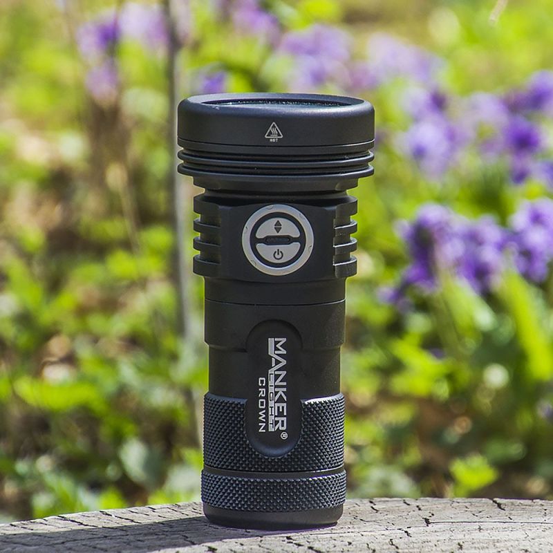 Manker CROWN digitale zoom zaklamp 5000 lumen krachtige LED 900 meter straalafstand outdoor en kampeer licht