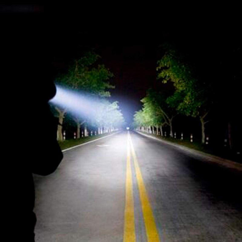 SKY RAY LED zaklamp 15000 lumen oplaadbaar USB Type-C buitenzaklamp robuuste vliegtuig-aluminium 4 modi