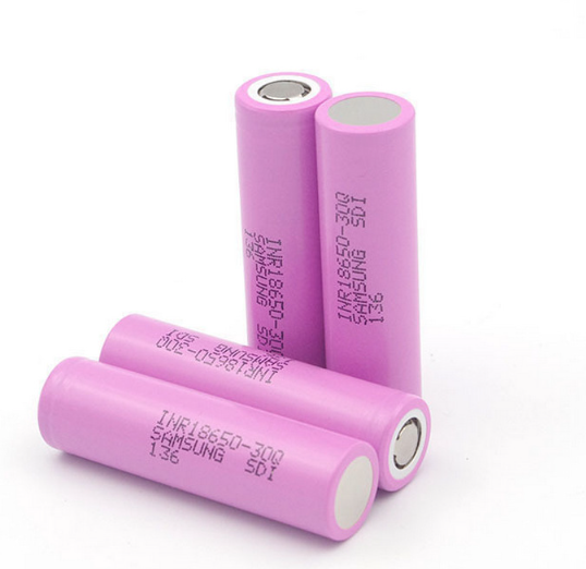 30Q 3.7V 3000mAh 18650 Oplaadbare Batterij (4-pack)