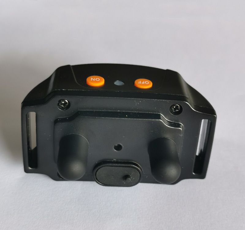 Intelligent anti-blafapparaat voor honden USB elektrische ultrasone halsband humane trainingshulpmiddel voor een rustig thuis