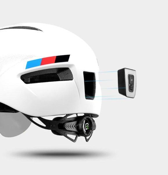 ROCKBROS fietshelm met geïntegreerd LED-licht en ultralicht ontwerp voor zichtbaarheid en comfort fietsveiligheid